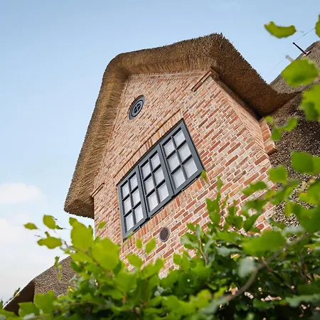 Dansk Skuul Haus 1
